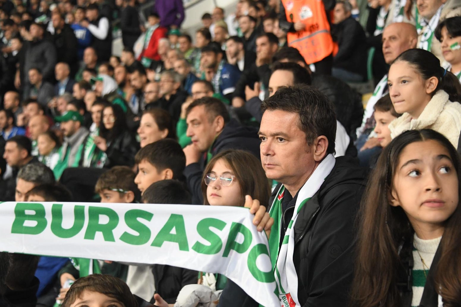 Bursa Osmangazi’de minik kalpler yeşil beyaz için attı