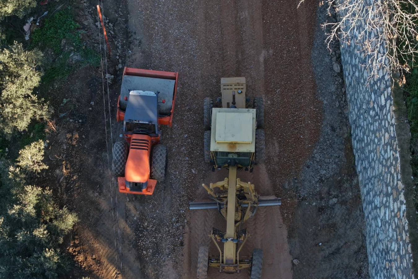 Bursa Gemlik'te yol yenileme &ccedil;alışmaları hızlandı