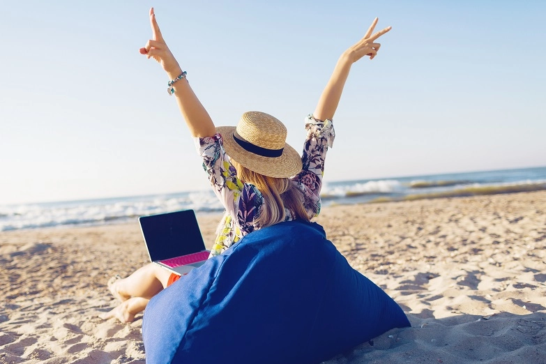 Tatilde ihmal edilmemesi gereken 8 siber önlem