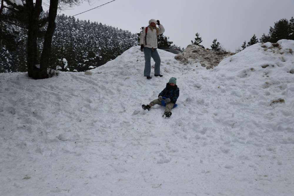 Abant'a tatilci akını 