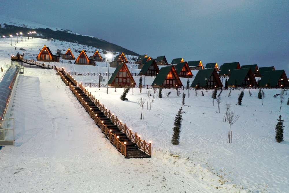 Yıldız Dağı'nda kış sezonu yoğunluğu